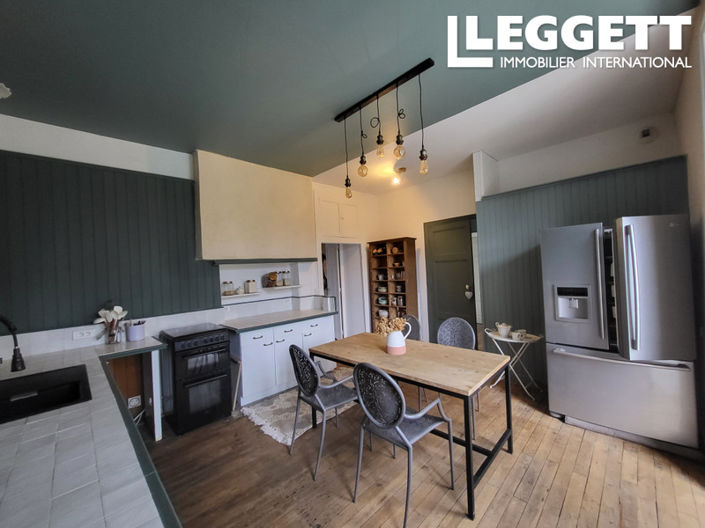 Image No.3-4 Bed House for sale