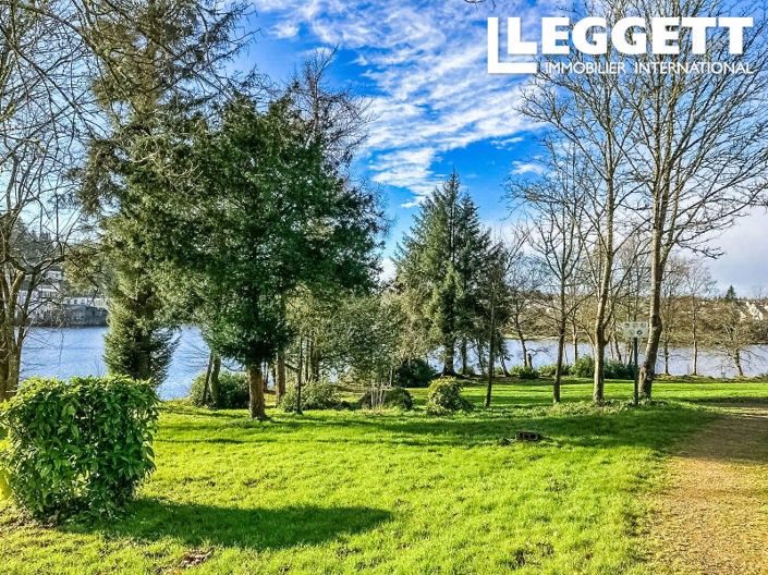 Image No.2-Commercial à vendre à Huelgoat