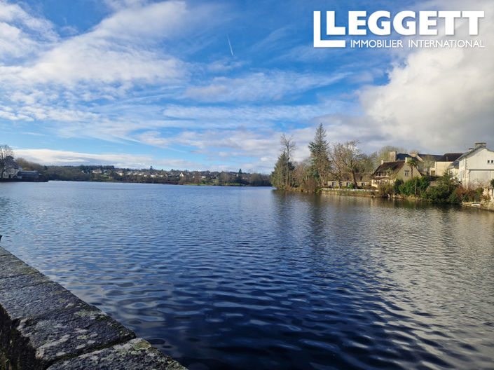 Image No.3-Commercial à vendre à Huelgoat