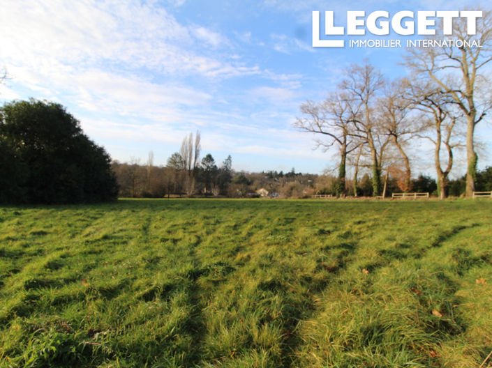 Image No.4-Terre à vendre à Confolens