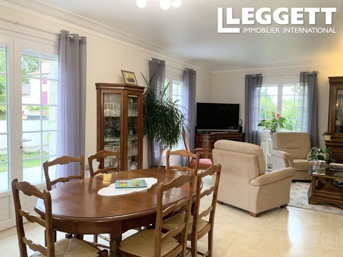 Image No.7-4 Bed House for sale