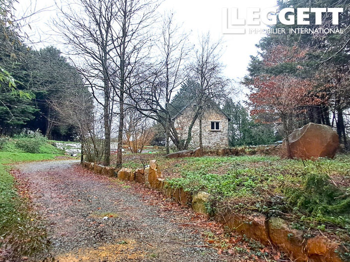 Image No.1-4 Bed House for sale