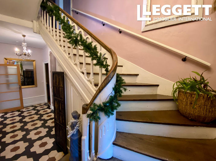 Image No.7-6 Bed House for sale