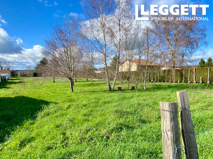 Image No.6-Terre à vendre à Rochechouart