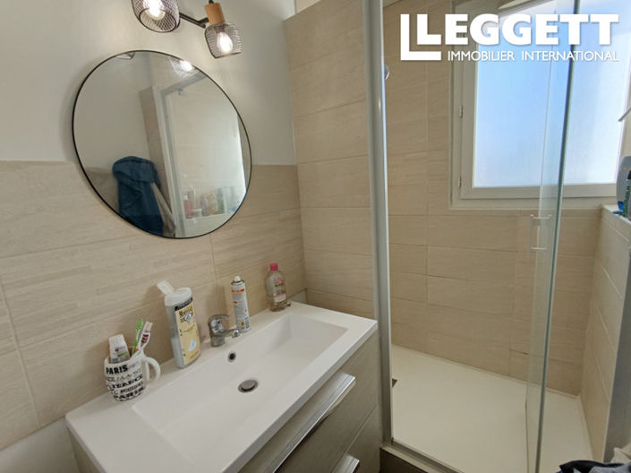 Image No.10-3 Bed Apartment for sale