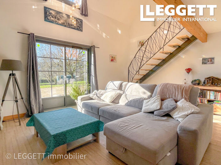 Image No.3-4 Bed House for sale