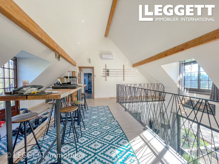 Image No.4-4 Bed House for sale