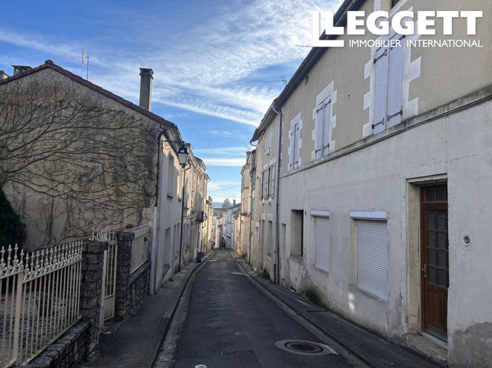 Image No.2-Maison de 3 chambres à vendre à Charente