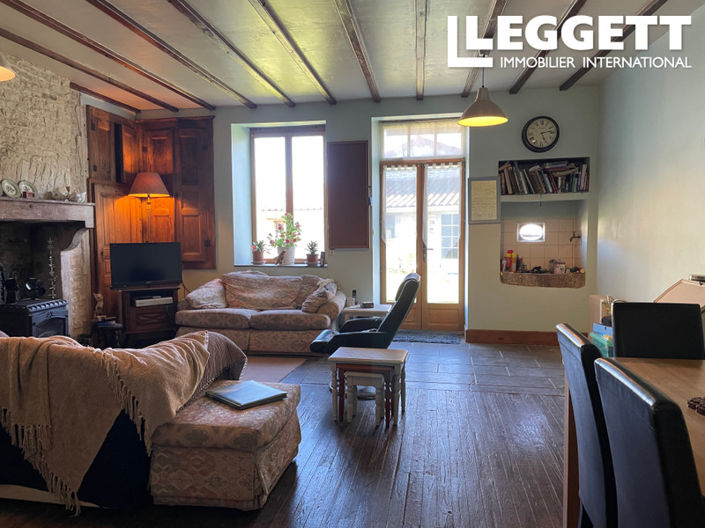 Image No.2-Maison de 4 chambres à vendre à Loubillé