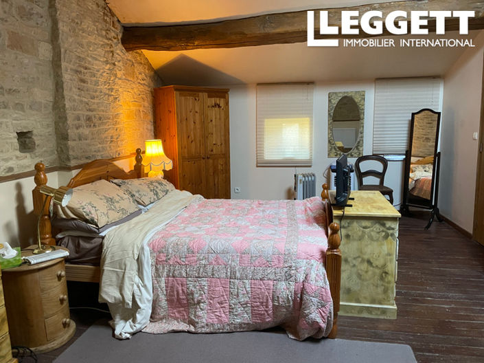 Image No.5-4 Bed House for sale