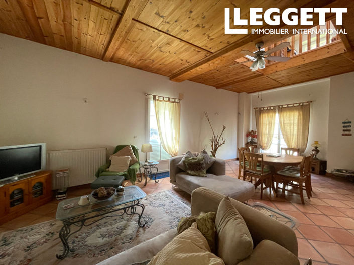 Image No.7-4 Bed House for sale