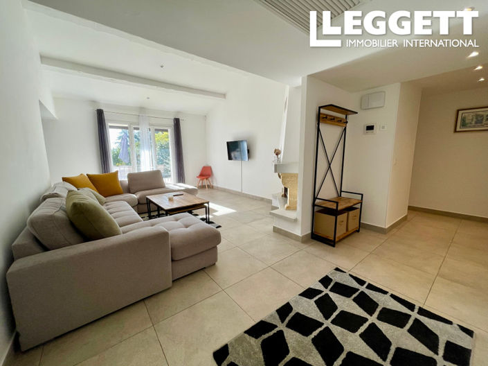 Image No.3-5 Bed House for sale