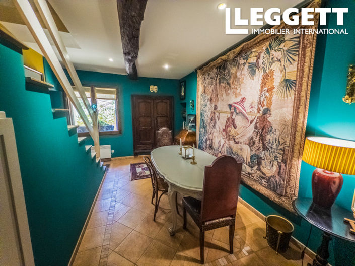 Image No.5-2 Bed House for sale