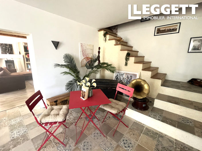 Image No.5-5 Bed House for sale