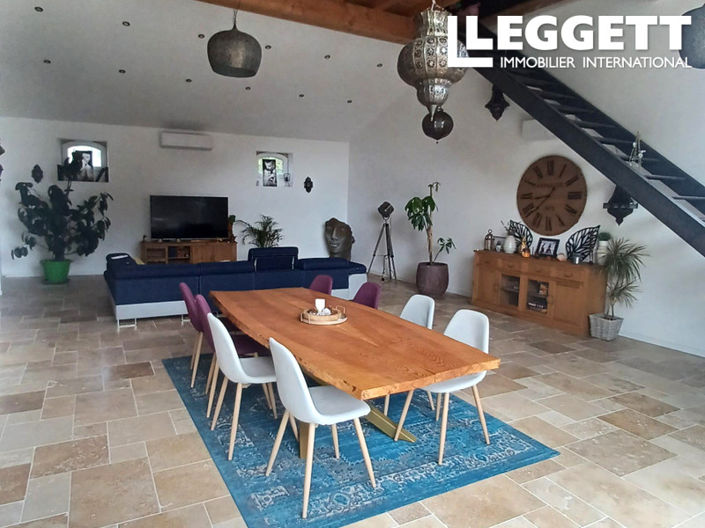 Image No.9-5 Bed House for sale