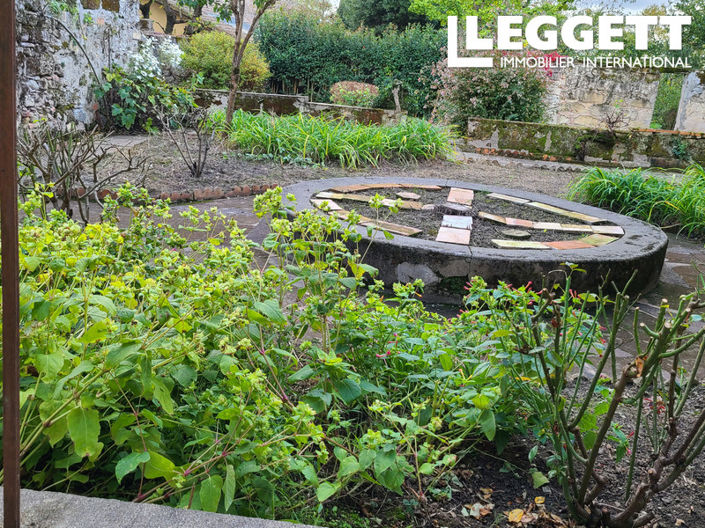 Image No.2-6 Bed House for sale