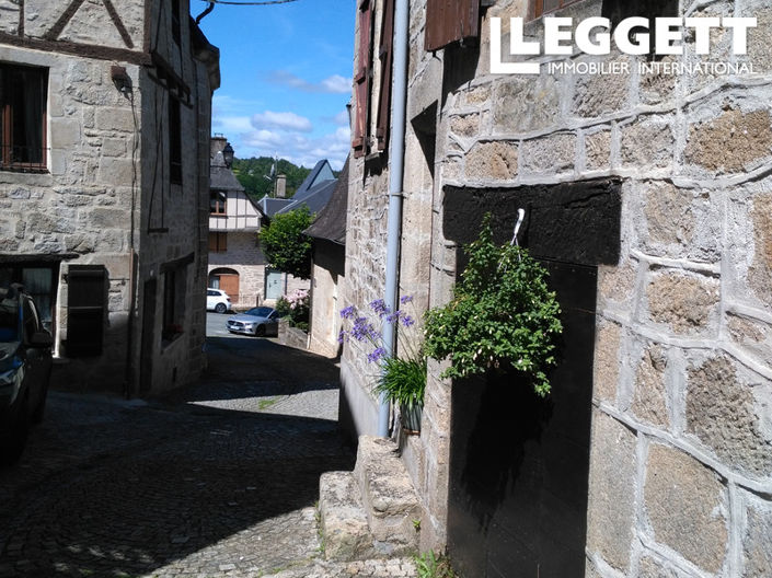Image No.1-Maison de 2 chambres à vendre à Treignac