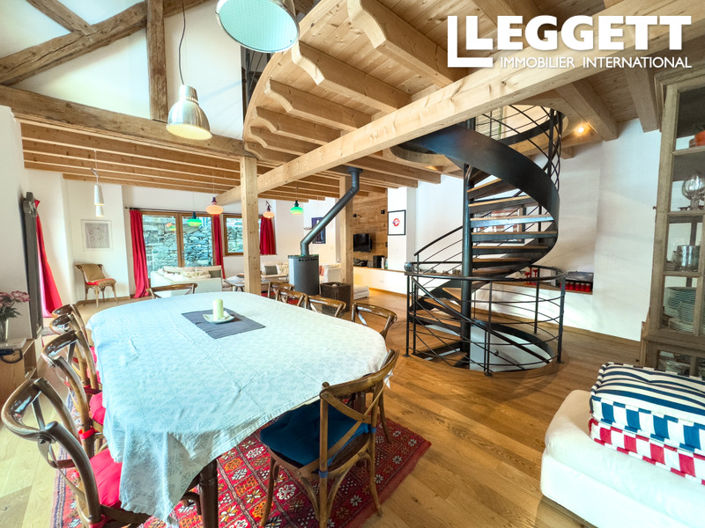 Image No.1-5 Bed House for sale