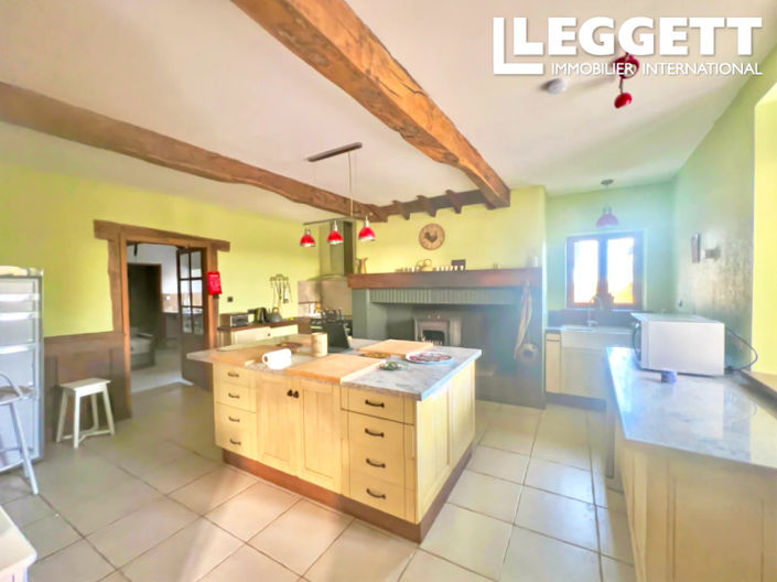 Image No.4-7 Bed House for sale