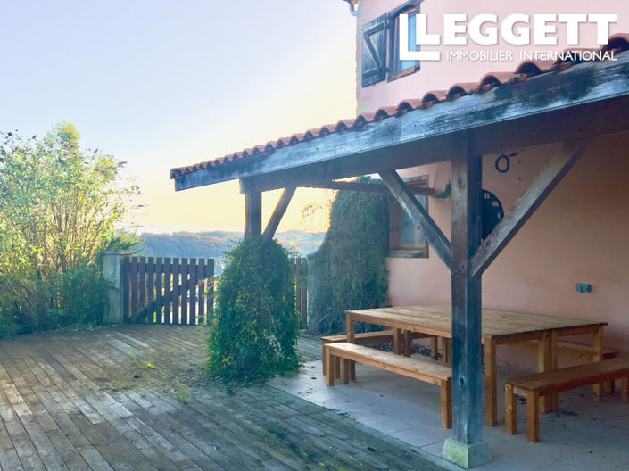 Image No.5-7 Bed House for sale