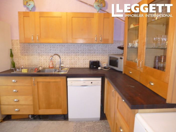 Image No.8-3 Bed House for sale