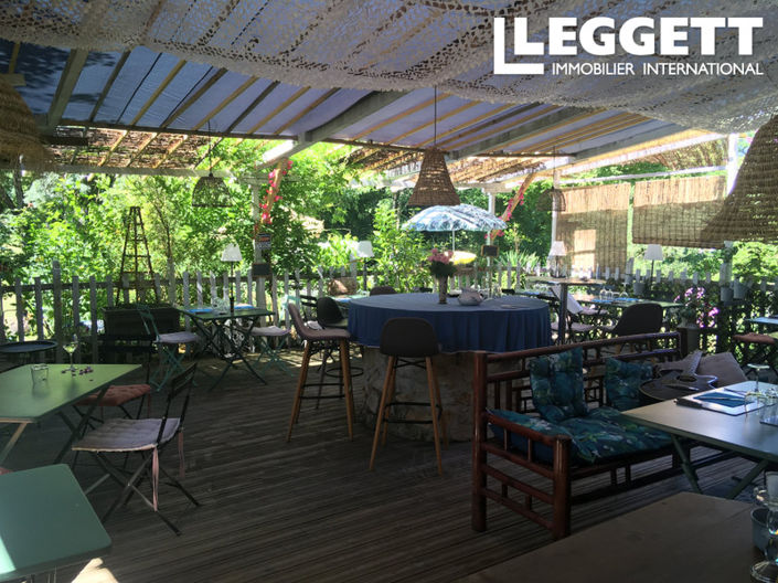 Image No.4-6 Bed House for sale