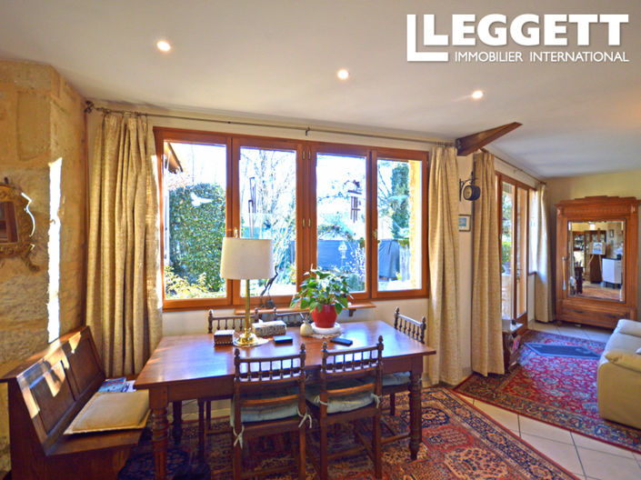 Image No.8-2 Bed House for sale