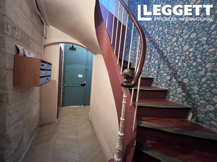 Image No.9-2 Bed Apartment for sale