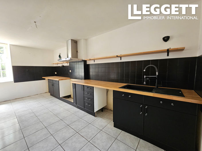 Image No.3-3 Bed House for sale