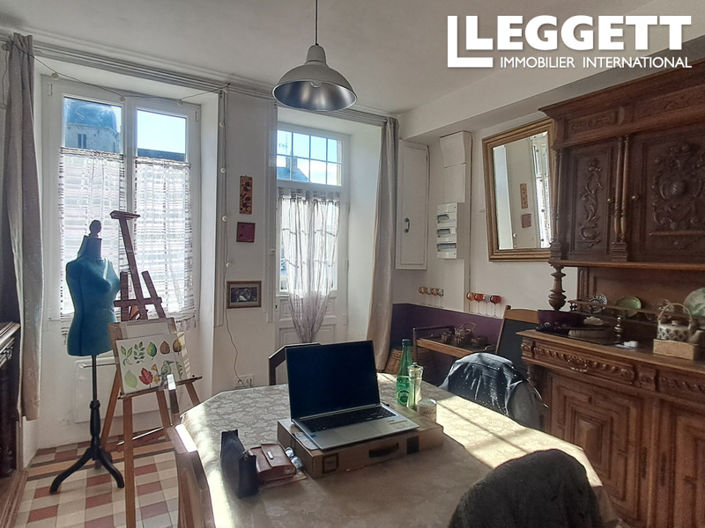 Image No.2-4 Bed House for sale