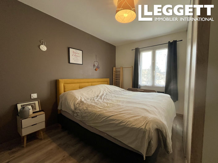 Image No.7-4 Bed House for sale