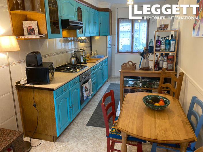 Image No.6-3 Bed House for sale