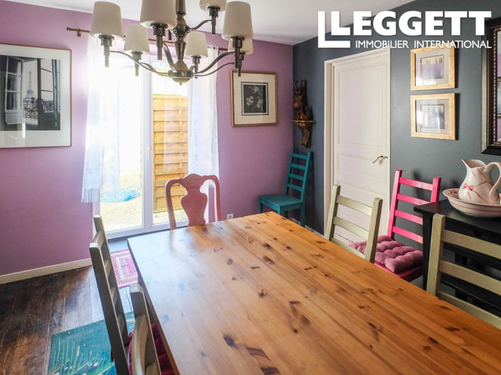 Image No.6-3 Bed House for sale