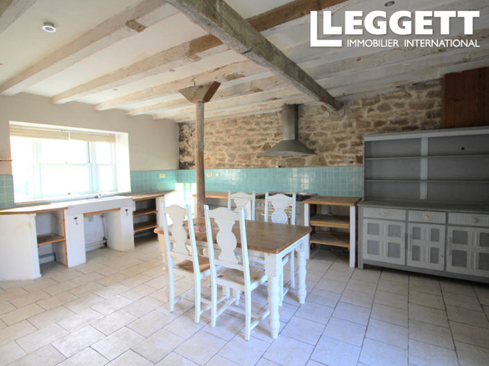 Image No.4-7 Bed House for sale