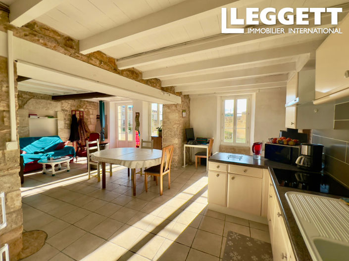 Image No.4-10 Bed House for sale