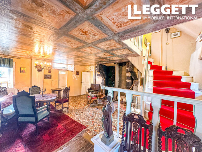 Image No.4-10 Bed House for sale