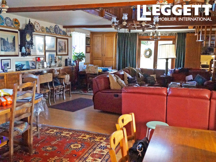 Image No.8-4 Bed House for sale