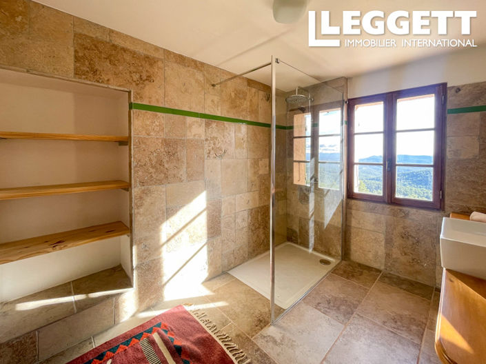 Image No.7-4 Bed House for sale