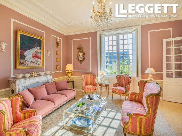 Image No.10-7 Bed Chateaux for sale