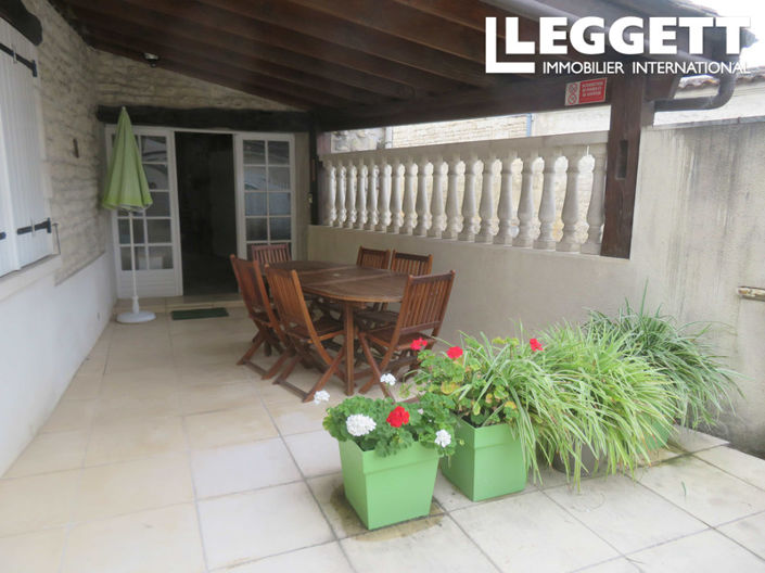 Image No.1-3 Bed House for sale