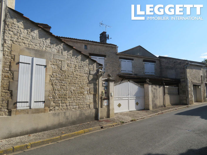 Image No.1-3 Bed House for sale