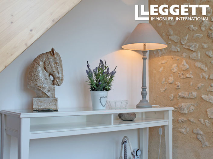 Image No.2-3 Bed House for sale