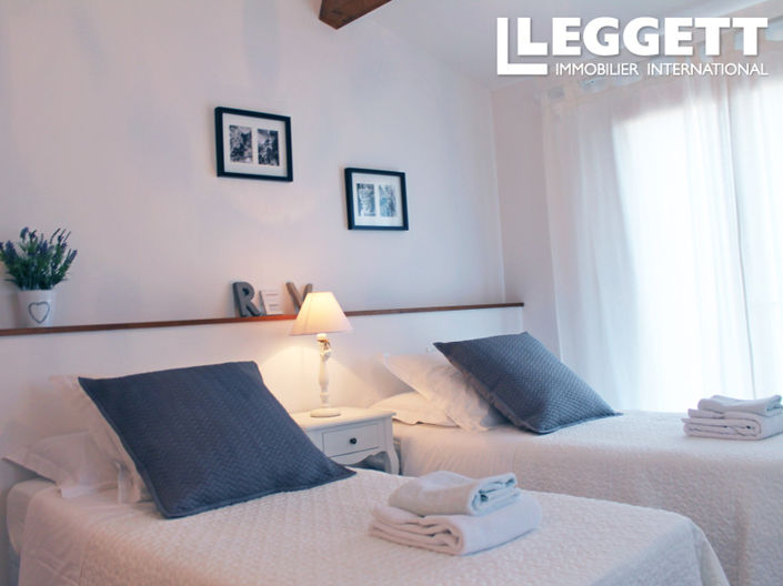 Image No.3-Maison de 3 chambres à vendre à Aubeterre-sur-Dronne