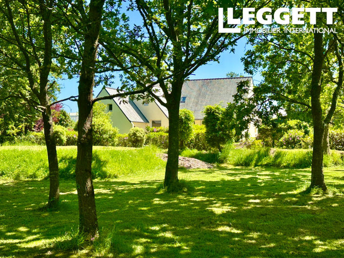 Image No.6-5 Bed House for sale