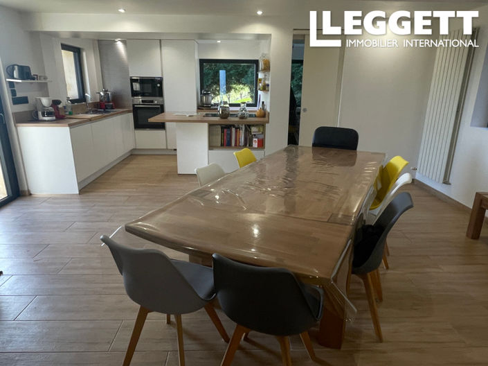 Image No.10-Maison de 4 chambres à vendre à Calvados