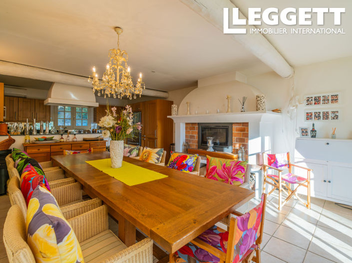 Image No.4-4 Bed House for sale