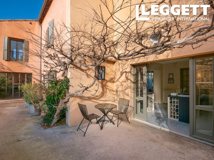 Image No.5-6 Bed House for sale