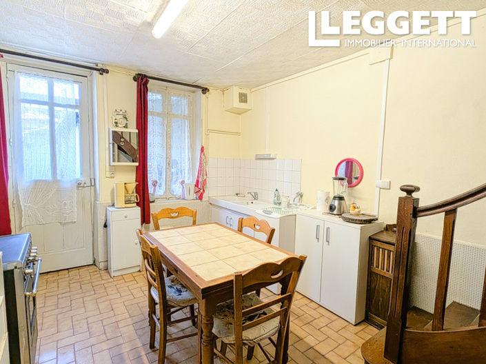 Image No.10-1 Bed House for sale