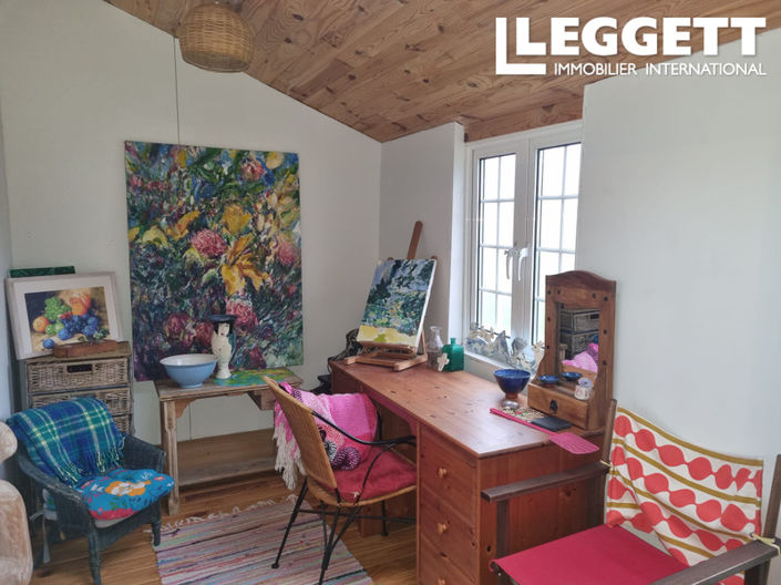 Image No.9-1 Bed House for sale