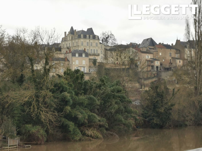 Image No.2-4 Bed House for sale